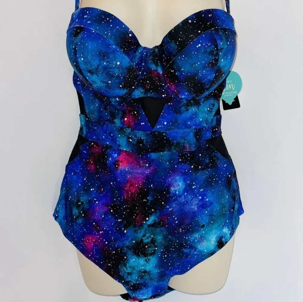 NWT Torrid size 0 Galaxy mesh cutout 1pc swimsuit